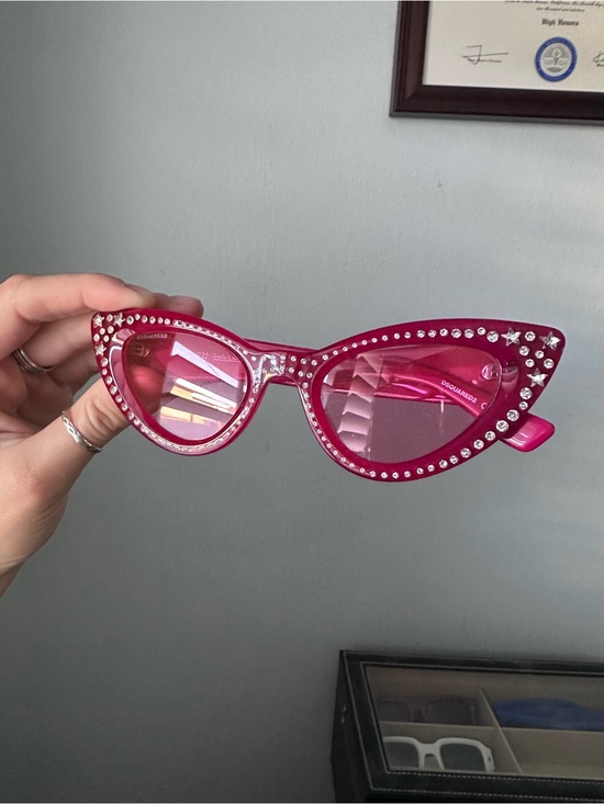 DSQUARED2 Other - Dsquared2 Pink Rhinestone Cat-Eye Sunglasses